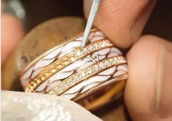 Gold Plating Jewelry - Gold Plating Kit - The JewelMaster Pro 